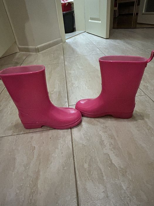 Гумени ботуши.