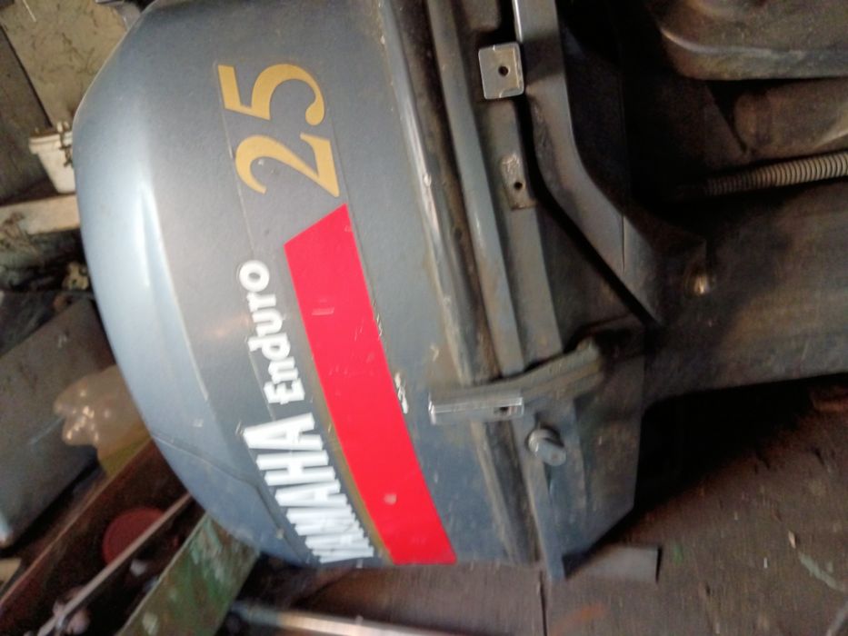 Продам лодку мотор ямаха 25 эндуро