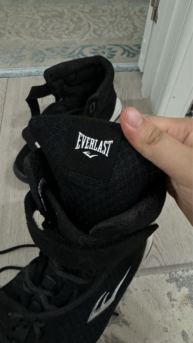 Боксерка оригинал EVERLAST купил в Канаде