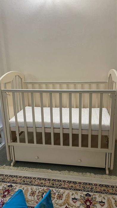 Продается детская кроватка
