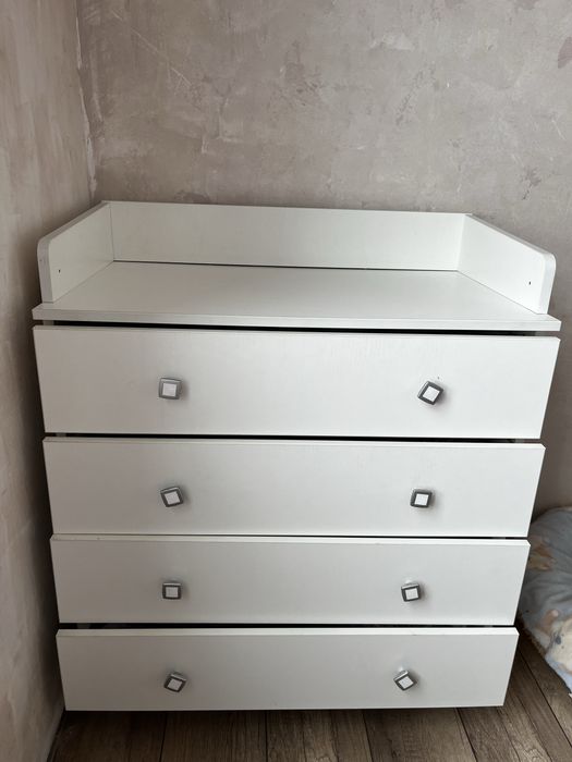 Продам комод детский