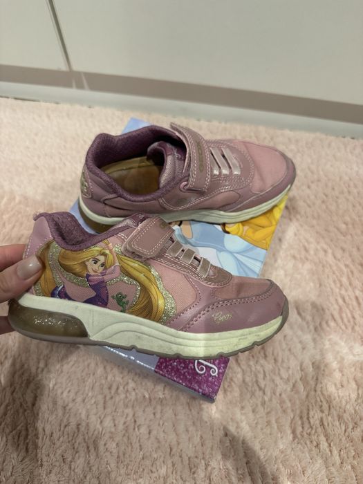 Geox детски маратонки 28 номер