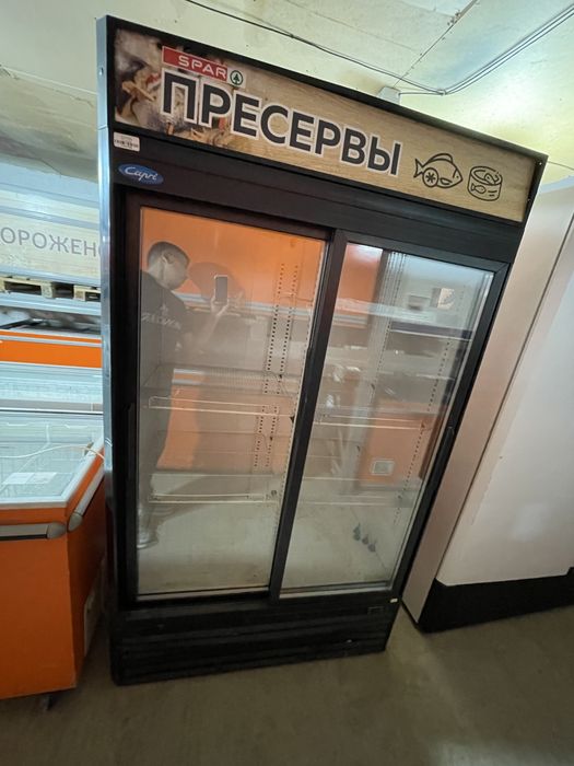 Шкафы холодильные б/у