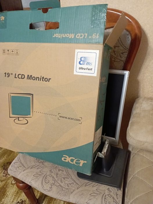 Монитор Acer рабочий
