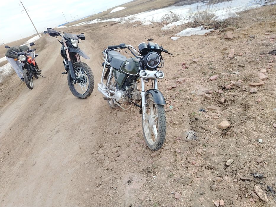 Мотоцикл яки 110