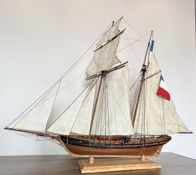 Продаю модель шхуны Гиацинт 1825 г.