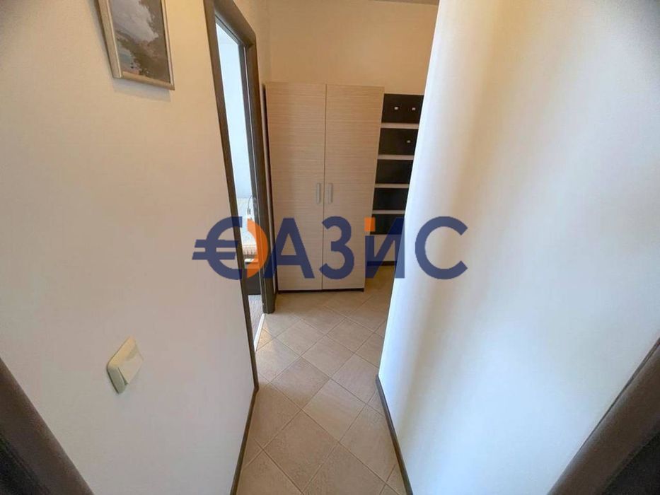 Продава се Двустаен апартамент в к.к. Слънчев бряг - 67 кв.м за 1038 €/кв.м - Снимка #6