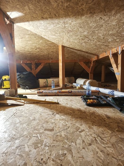 Execut lucrări în construcții, în zonele Valea Lupului și Rediu