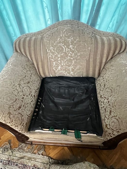 2 дивана и 1 кресло