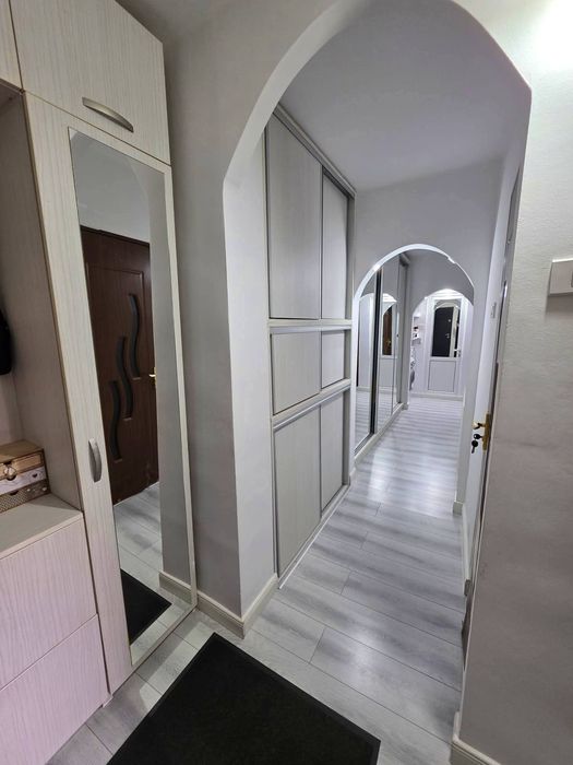 Apartament 3 camere MIOVENI-Robea