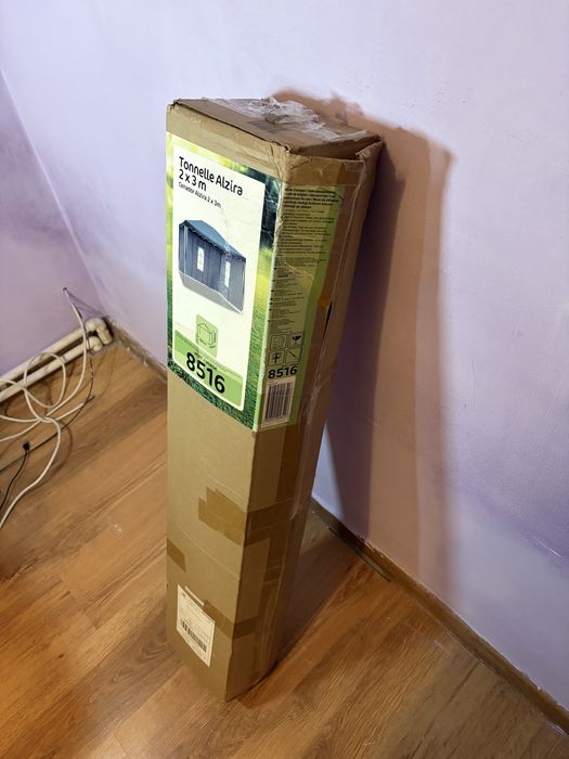 Cort gradina 2x3m Carrefour Alzira verde cu laterale ca nou