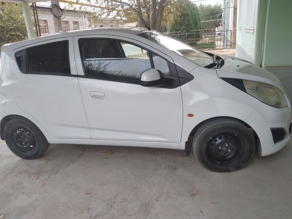 Spark sotiladi yil 2011