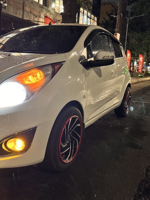 Spark srochna sotiladi