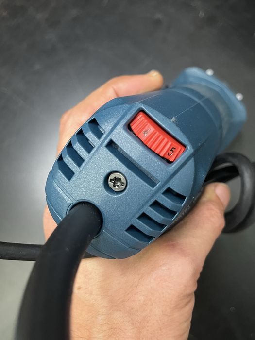 Bosch PRO GWS 9-125 S Polizor unghiular Defect buton / functional