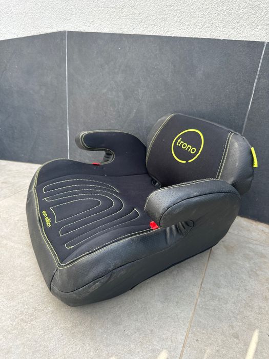 Столче за от 5-12 год  допълнително има облегалка и е много компакно