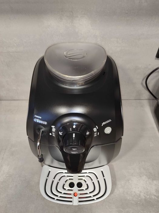 Автоматична кафе машина Philips Saeco Xsmall
