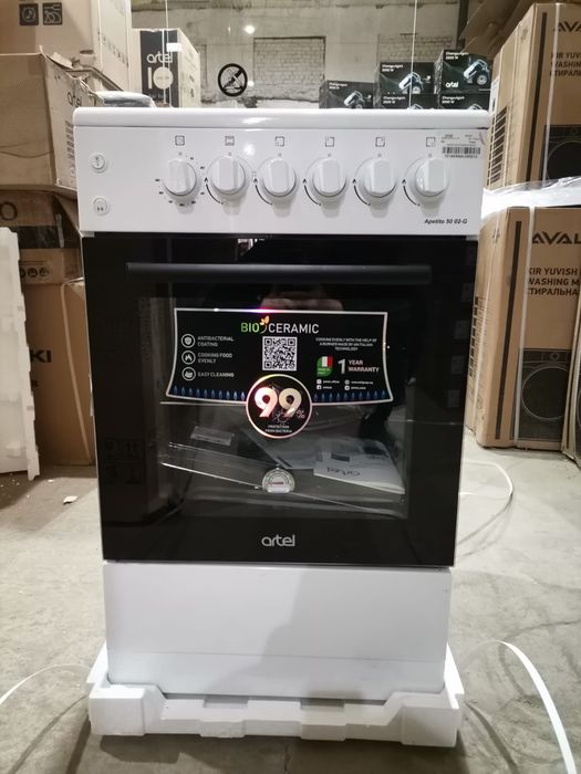 Продам новую газ плиту