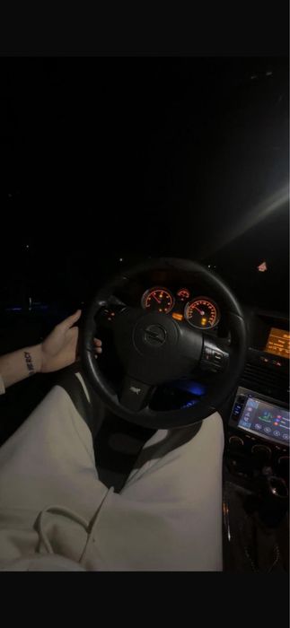 Opel Astra h Gtc