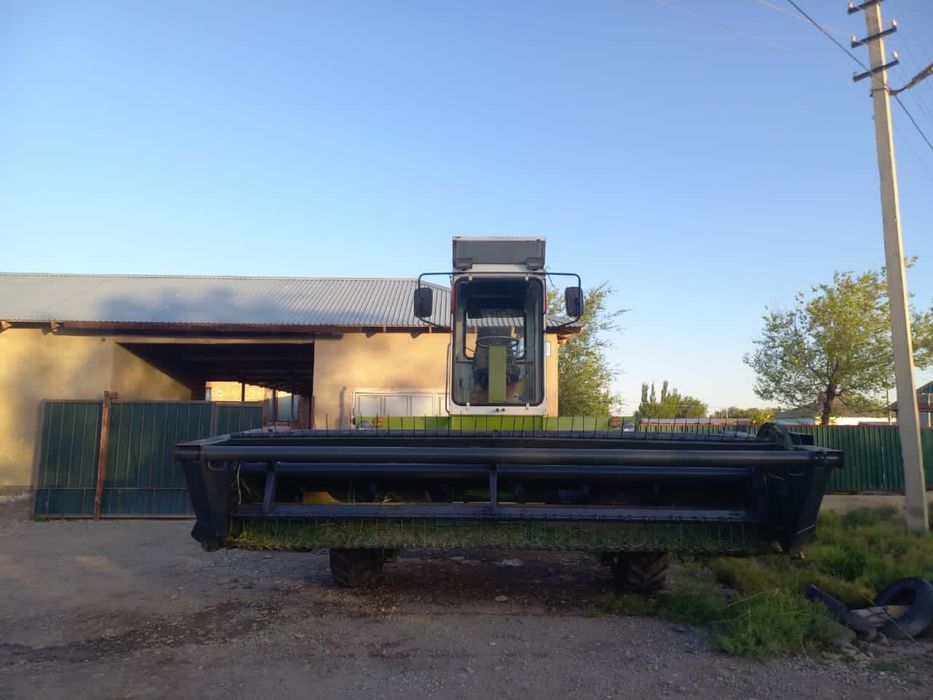 Комбайн fortschritt e303