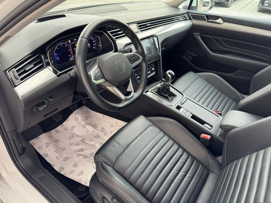 VOLKSWAGEN Passat 2022 — imagine 5