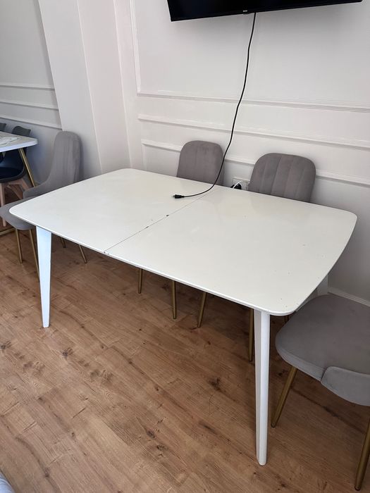 Кухонный стол , белый