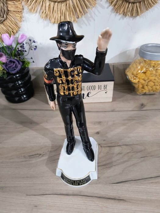 Michael Jackson statueta portelan