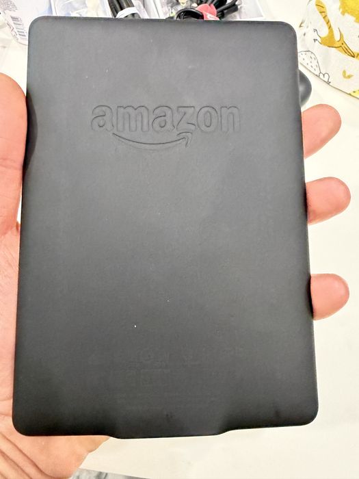 Електронен четец Kindle Paperwhite с подсветка 7-ма генерация