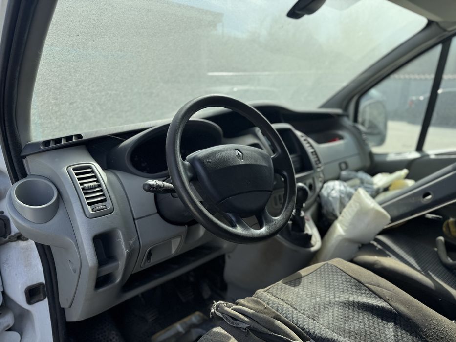 Renault Tafic 2.0dci 115hp M9R НА ЧАСТИ