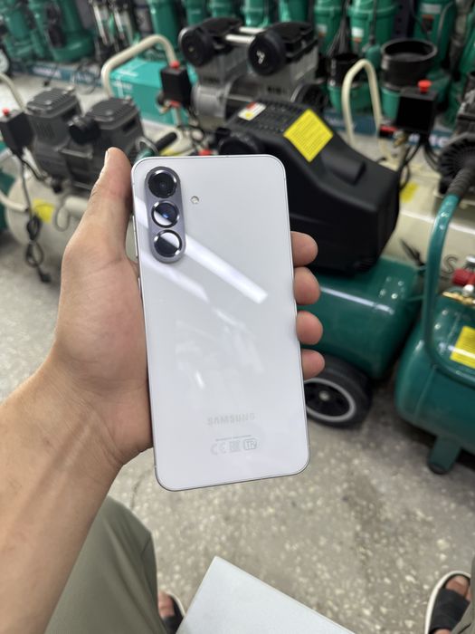 A56 Samsung 8/256 ideal