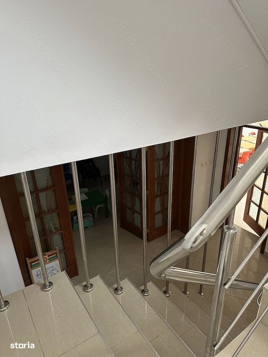 Tineretului.Vila de inchiriat 6 camere