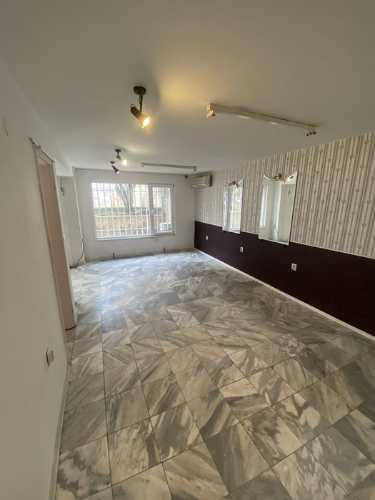 Продава се Едностаен апартамент в с. Лозен, Област Стара Загора - 42 кв.м за 2977 €/кв.м - Снимка #2