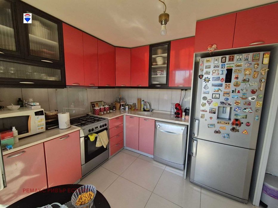 Продава се Къща в Кубрат - 222 кв.м за 577 €/кв.м - Снимка #3