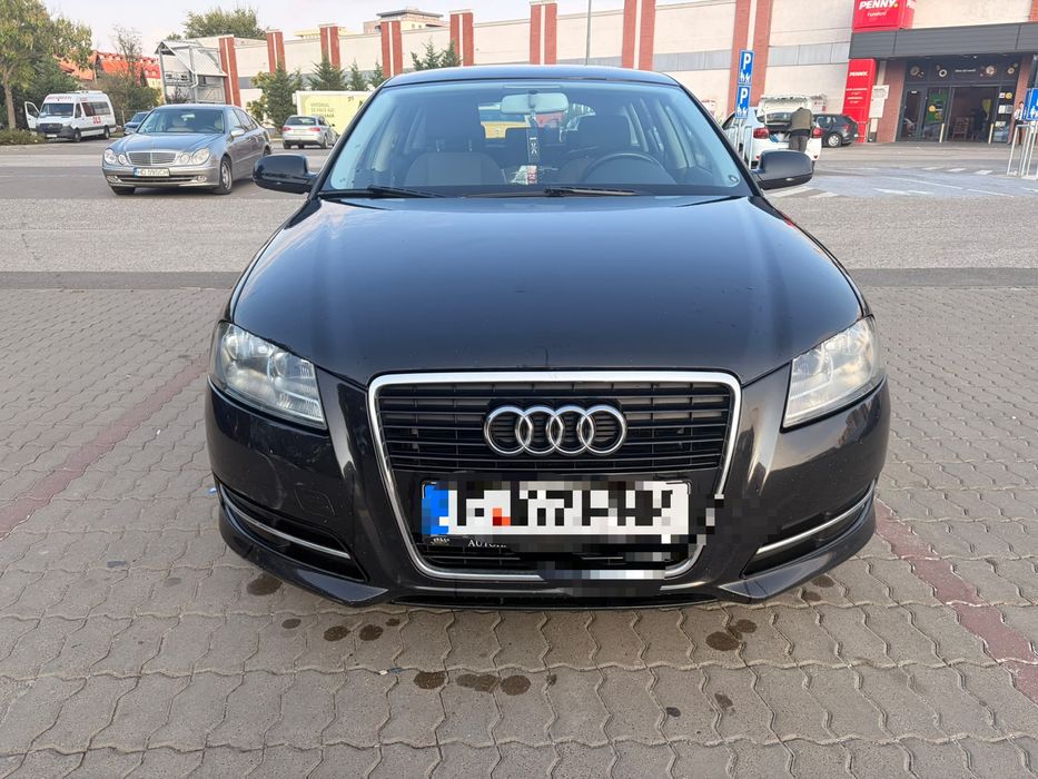 Vand AUDI A3 8P 2012