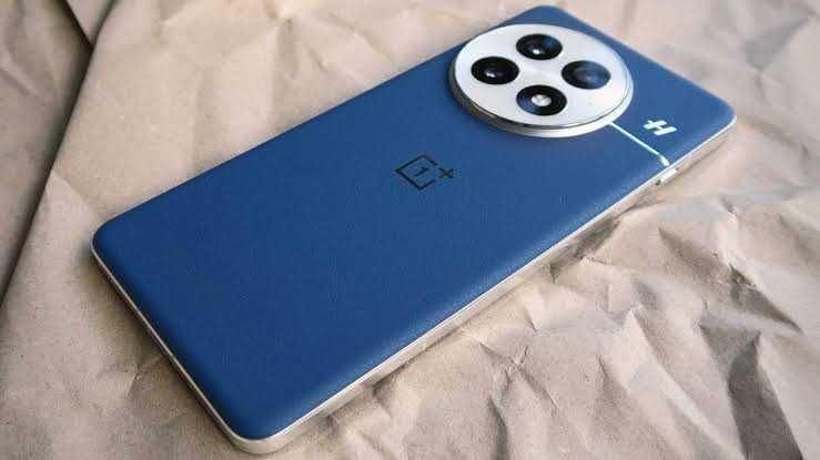 Продается OnePlus 13 16/512 ГБ