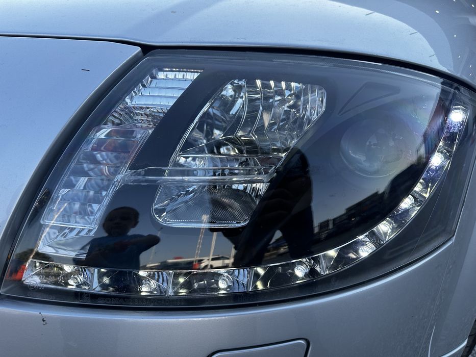 Audi TT 8n LED фарове