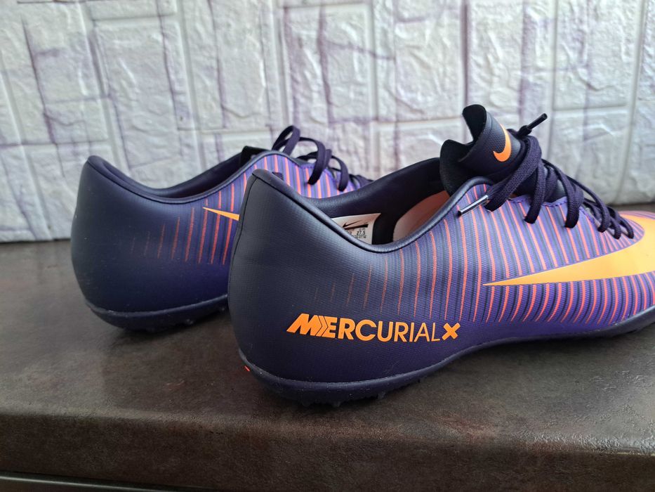 мъжки стоножки,футболни кецове,спортни обувки,Nike Mercurial,найк,44,Нови!