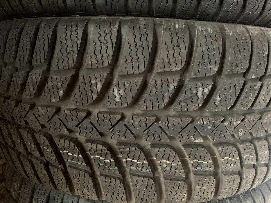 Seturi 215 45 17 de iarnă noi