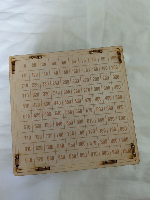 Копилка новая из дерева