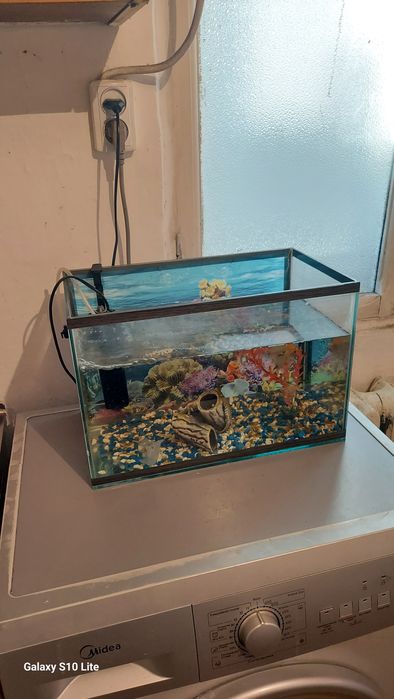 Продам аквариум 30литр