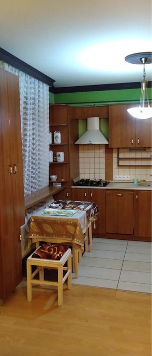 Apartament 3 camere de inchiriat