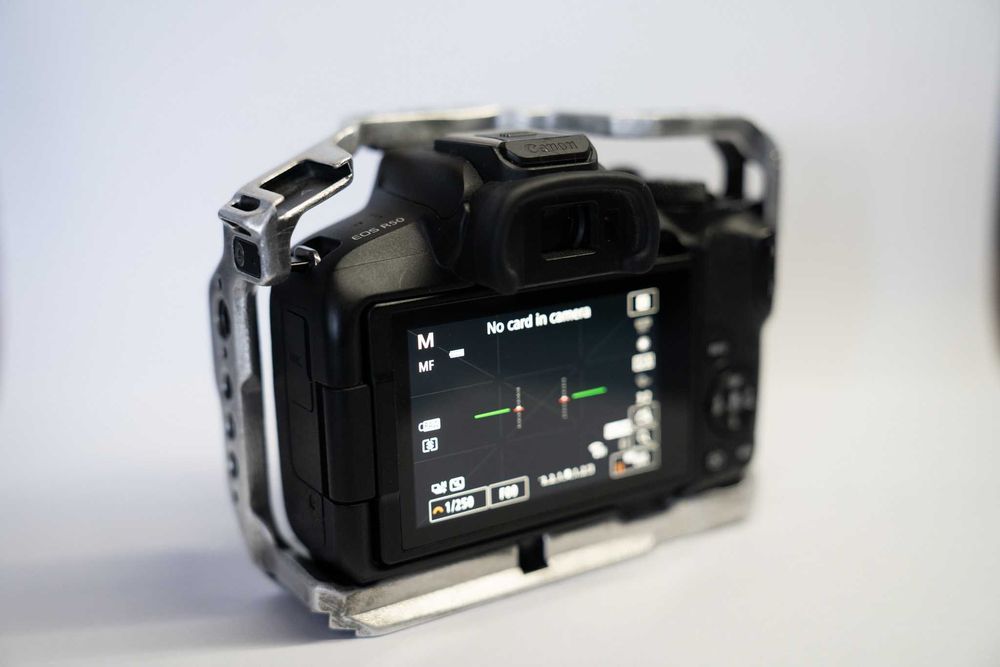 Camera foto Canon Eos R50 (cititi cu atentie descrierea)