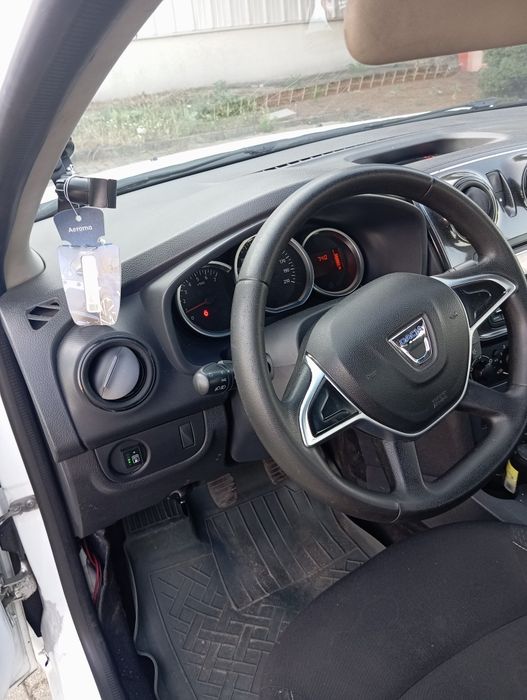 DACIA Logan 2017 — imagine 4