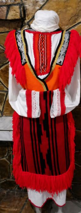 Македонска носия