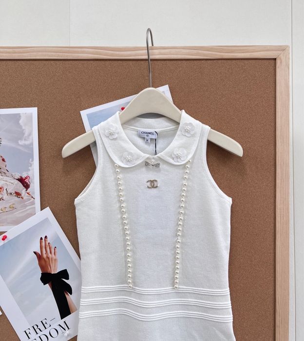 Tricou Chanel , calitate premium , pe comanda , XS