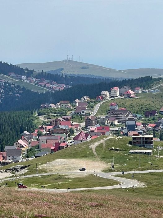 Teren de vânzare Stațiunea Rânca proprietate privata