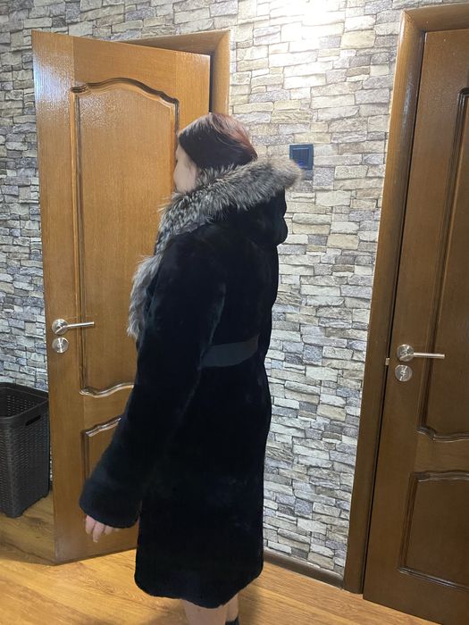 Продам шубу мутон в хорошем состоянии