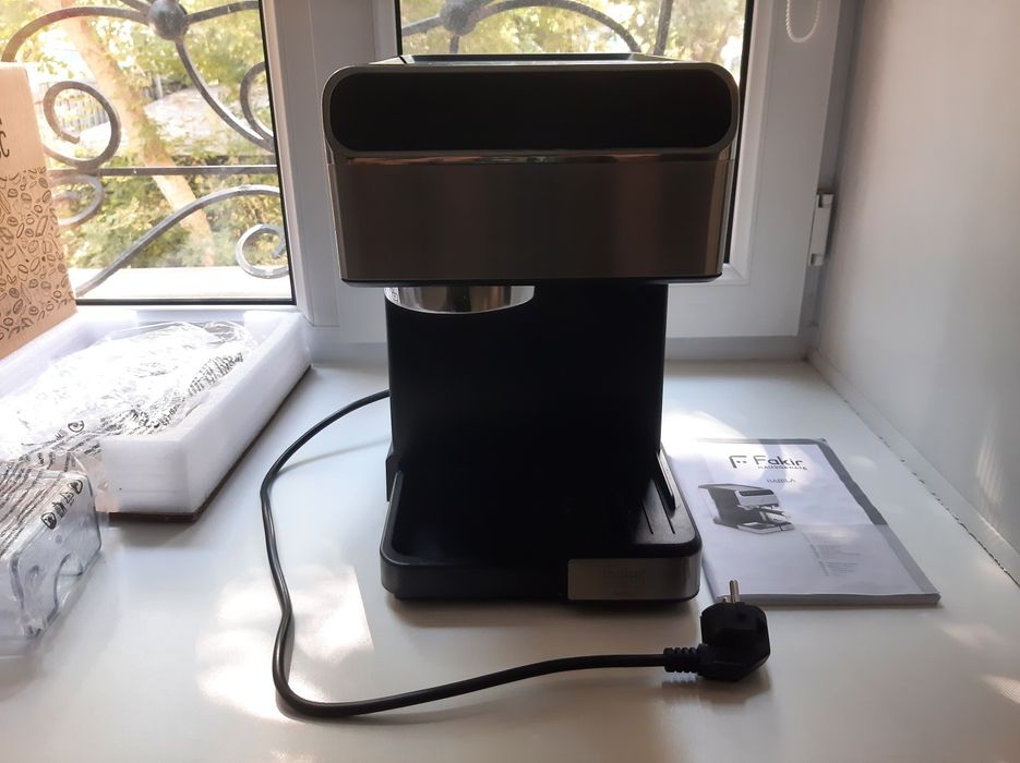 Продам кофемашину Fakir Babila.