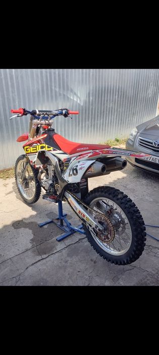 Продам кроссовый мотоцикл