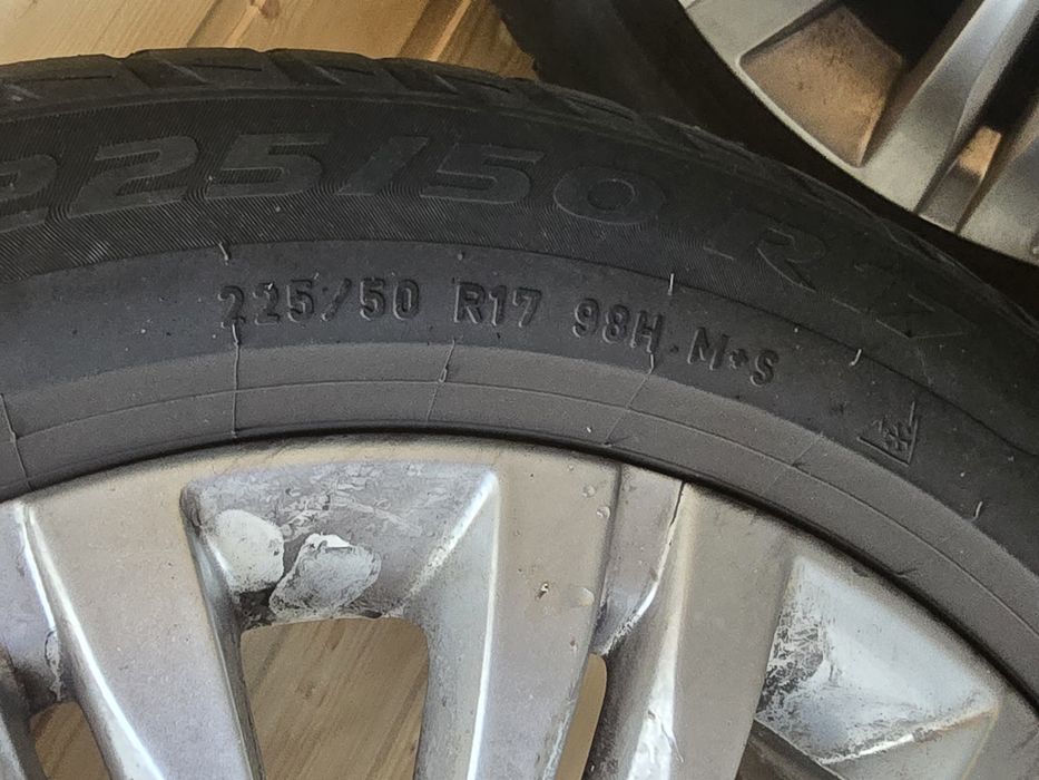 Vind gent de mercedes si renault
