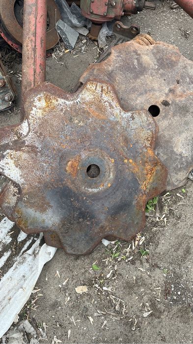 Серьга горизонтальная Кировец ссср